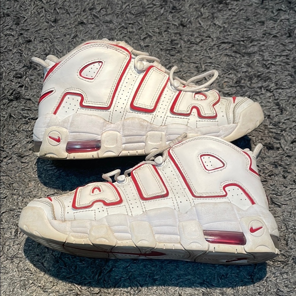 Nike Air More Uptempo White/Red Sneakers